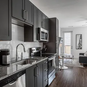  Apartment Locale Music Row - United States